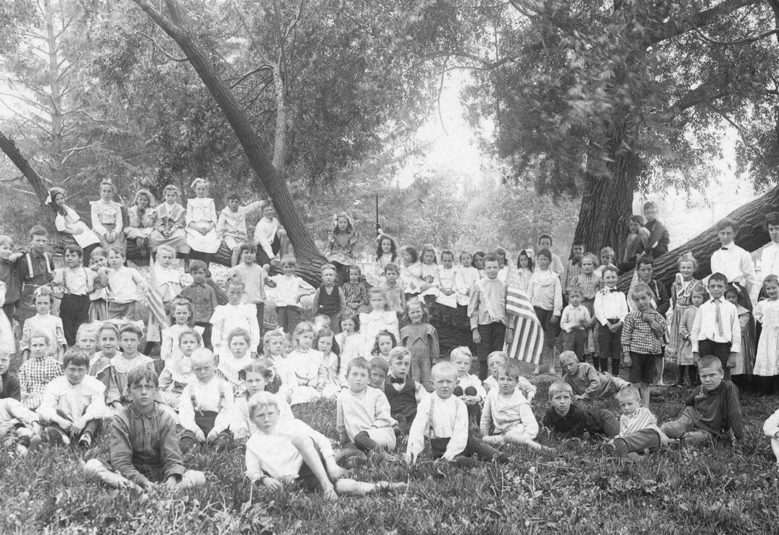 West Allis Garfield School kids circa 1890s photo